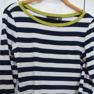 Susan Graver XXS tunic length top